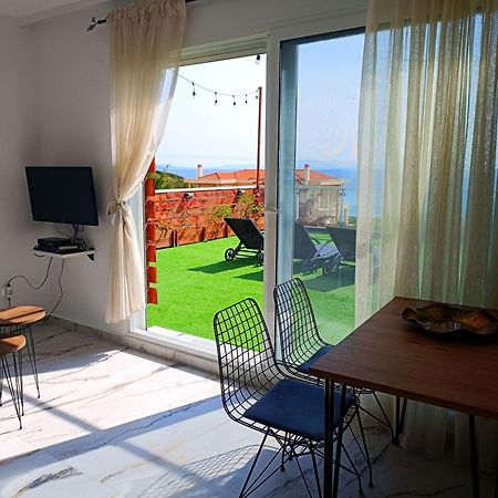 Salonikiou Beach Apartments & Villas Agios Nikolaos  Eksteriør billede
