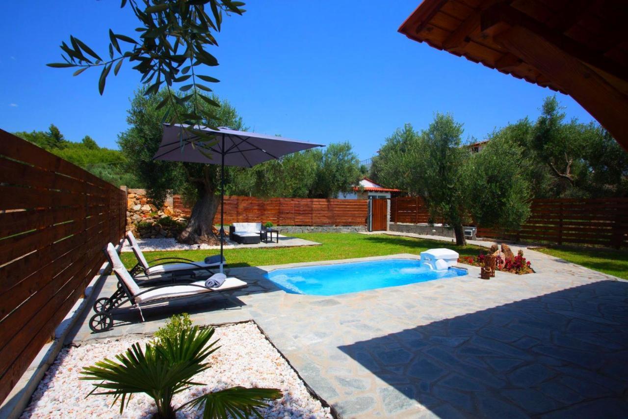 Salonikiou Beach Apartments & Villas Agios Nikolaos  Eksteriør billede