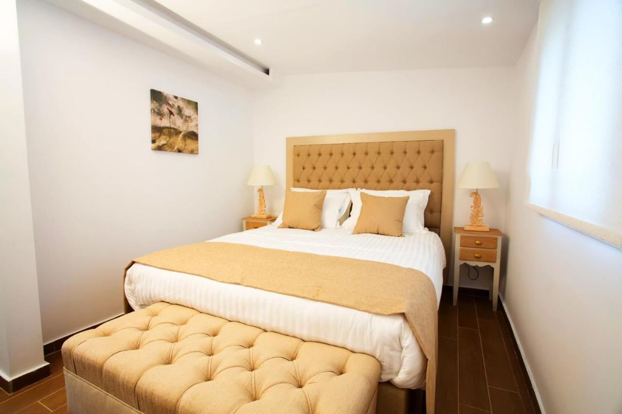 Salonikiou Beach Apartments & Villas Agios Nikolaos  Eksteriør billede