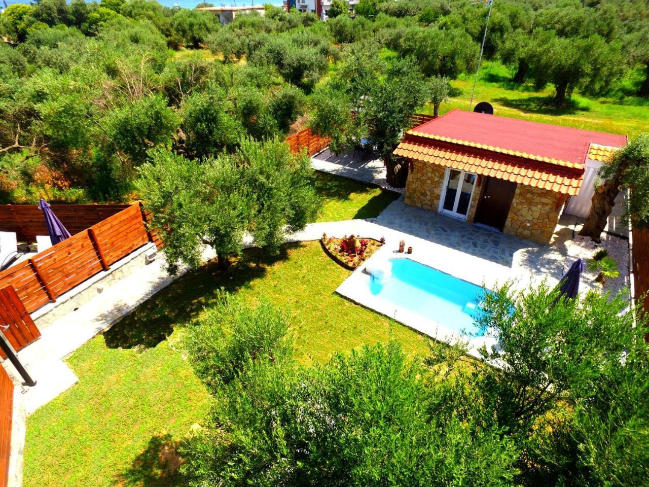Salonikiou Beach Apartments & Villas Agios Nikolaos  Eksteriør billede